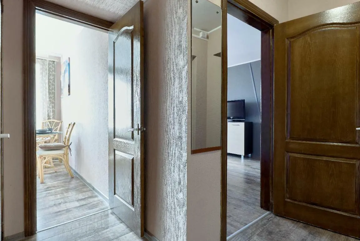 S48 New Modern Apartment - Amazing Panoramic View With Balcony 10 Floor On Gulliver Mall - Palace Of Sports, Shovkovychna St, 48 Kiev Ukraine