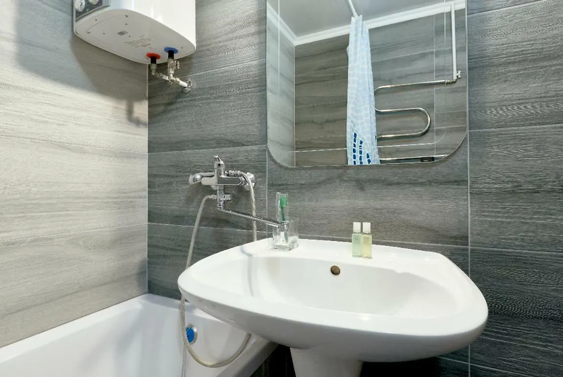 S48 New Modern Apartment - Amazing Panoramic View With Balcony 10 Floor On Gulliver Mall - Palace Of Sports, Shovkovychna St, 48 키예프